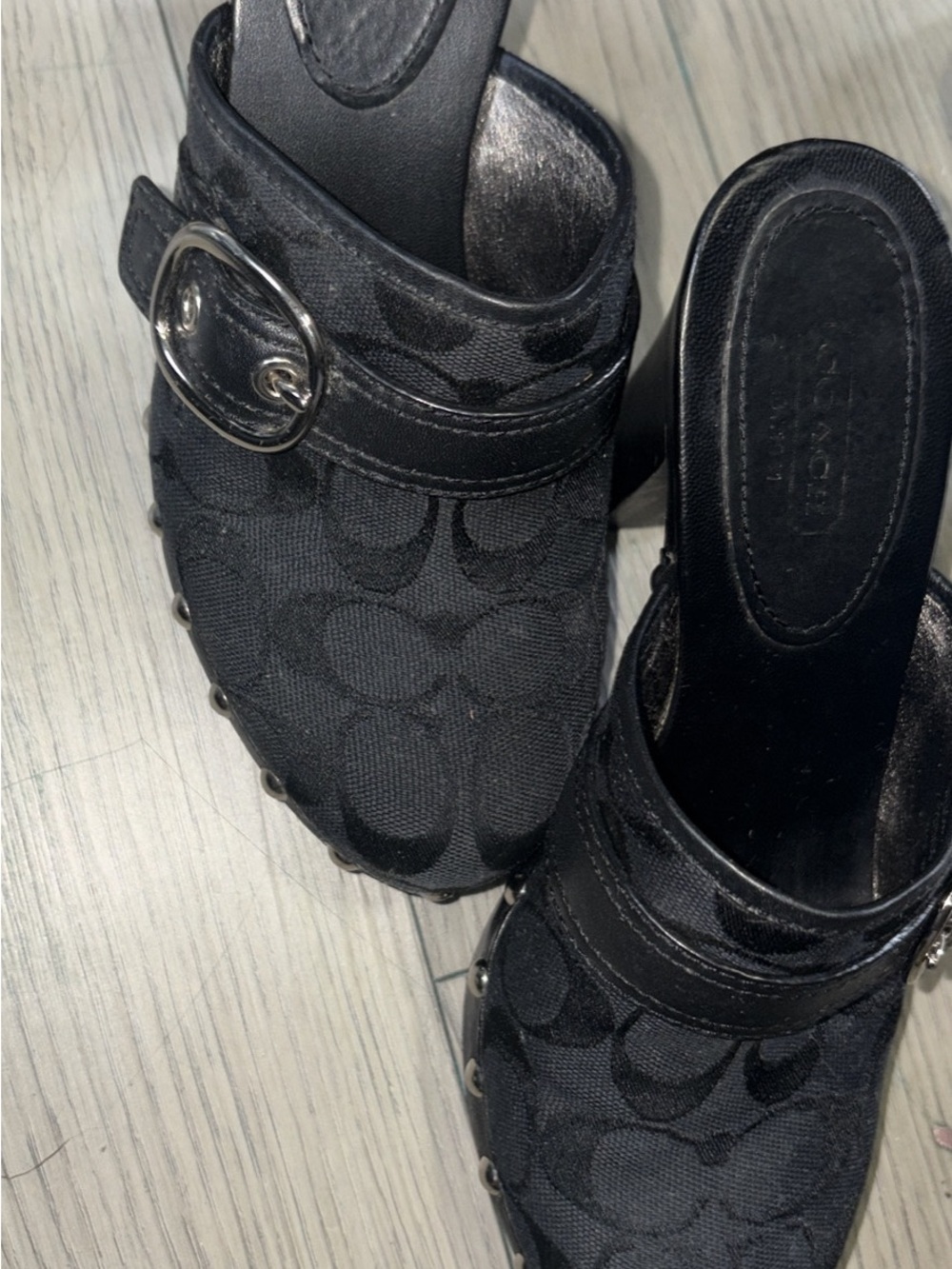 (Vintage ) Authentic! Coach Black Signature Buckle Clog Mules